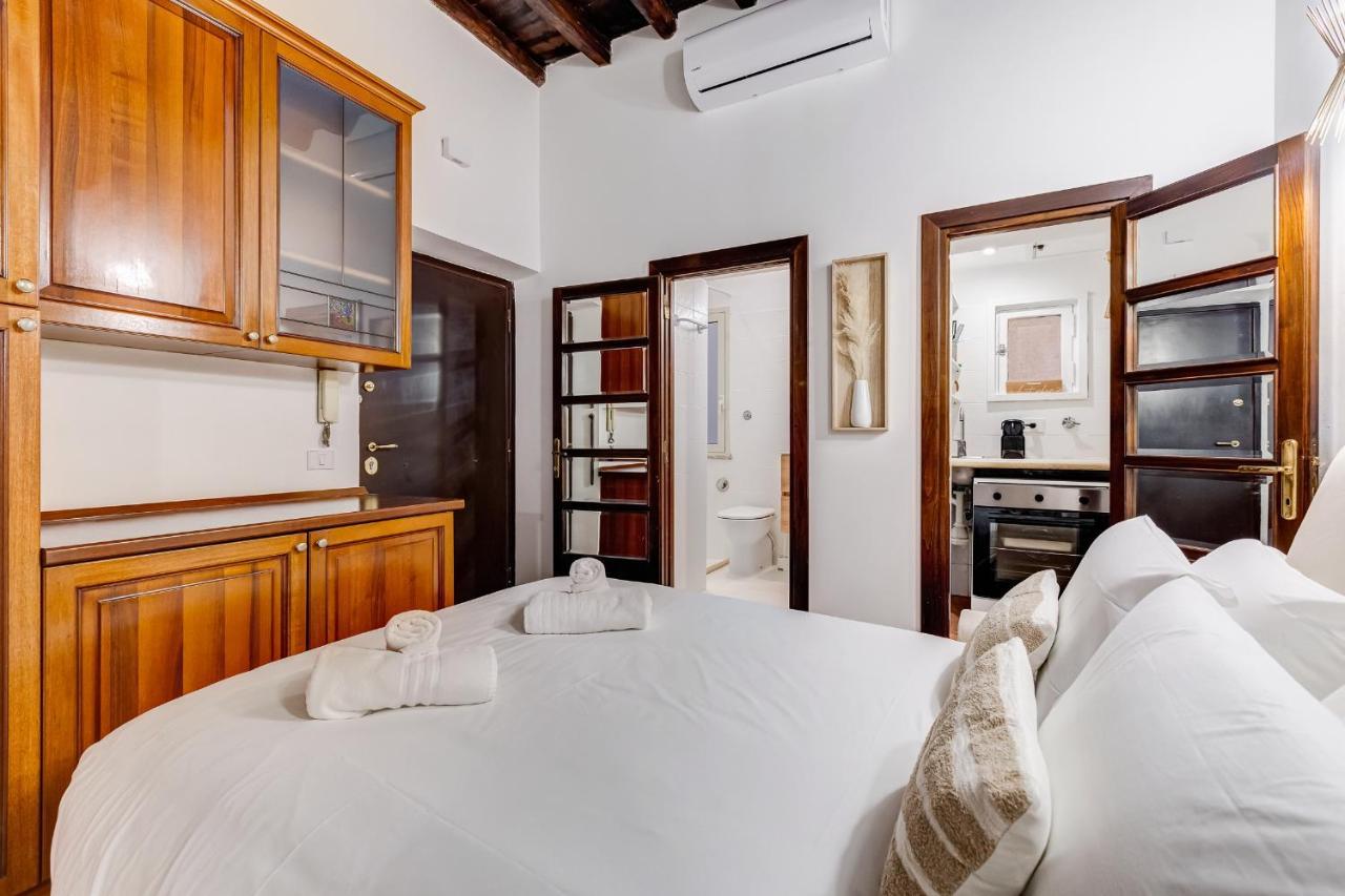 Apartment Giulio Cesare Deluxe - Spanish Step Romedreamhome